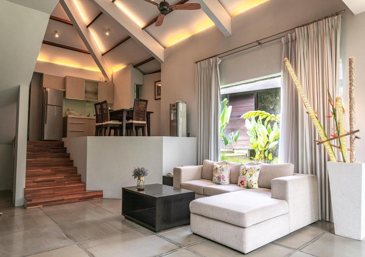 K Gallery Hotel Pasuruan Exterior photo
